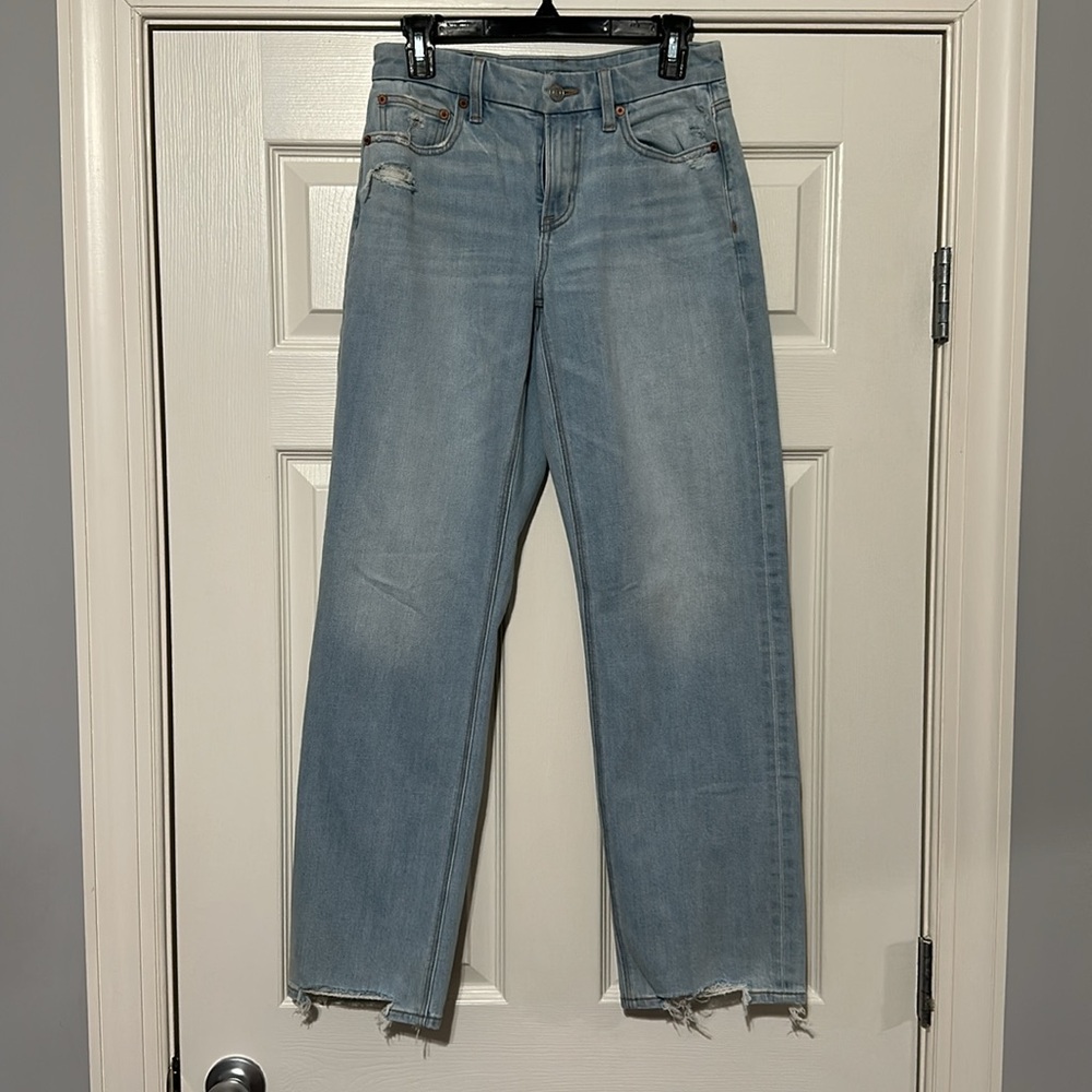 American Eagle curvy Mom Straight Jeans NWOT